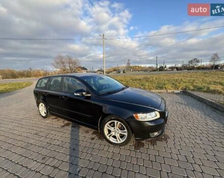 Черный Вольво В50, объемом двигателя 1.6 л и пробегом 215 тыс. км за 7600 $, фото 3 на Automoto.ua