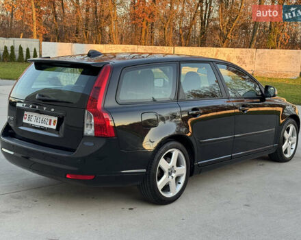 Черный Вольво В50, объемом двигателя 1.6 л и пробегом 235 тыс. км за 9350 $, фото 28 на Automoto.ua