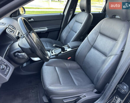 Чорний Вольво V50, об'ємом двигуна 2 л та пробігом 262 тис. км за 9850 $, фото 20 на Automoto.ua