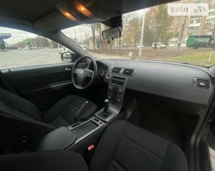 Черный Вольво В50, объемом двигателя 1.6 л и пробегом 180 тыс. км за 8700 $, фото 38 на Automoto.ua