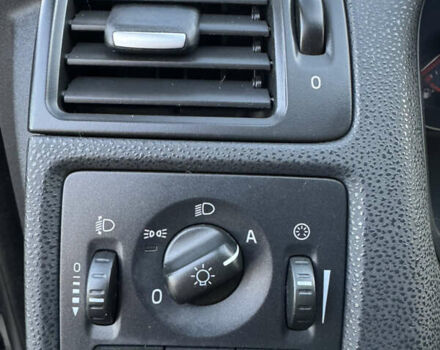 Черный Вольво В50, объемом двигателя 1.6 л и пробегом 235 тыс. км за 9350 $, фото 38 на Automoto.ua