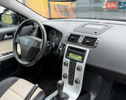 Вольво В50 2011 в Стрые на Automoto.ua Черный Вольво В50, объемом двигателя 1.6 л и пробегом 230 тыс. км за 8250 $, фото 41 на Automoto.ua