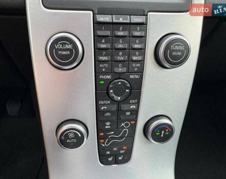 Черный Вольво В50, объемом двигателя 1.6 л и пробегом 226 тыс. км за 8600 $, фото 38 на Automoto.ua