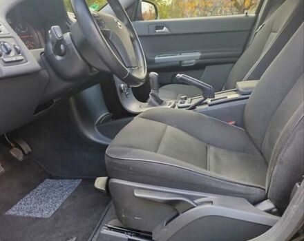 Черный Вольво В50, объемом двигателя 1.6 л и пробегом 236 тыс. км за 8400 $, фото 31 на Automoto.ua