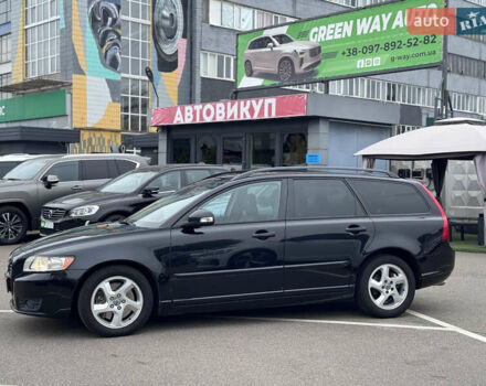 Черный Вольво В50, объемом двигателя 2 л и пробегом 213 тыс. км за 11000 $, фото 2 на Automoto.ua
