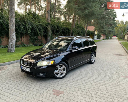 Чорний Вольво V50, об'ємом двигуна 1.6 л та пробігом 240 тис. км за 7200 $, фото 4 на Automoto.ua