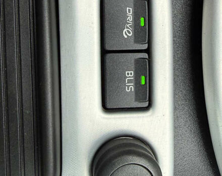 Черный Вольво В50, объемом двигателя 1.6 л и пробегом 230 тыс. км за 7999 $, фото 69 на Automoto.ua