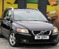 Черный Вольво В50, объемом двигателя 1.6 л и пробегом 230 тыс. км за 7999 $, фото 1 на Automoto.ua