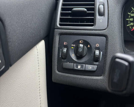 Черный Вольво В50, объемом двигателя 1.56 л и пробегом 237 тыс. км за 7600 $, фото 13 на Automoto.ua