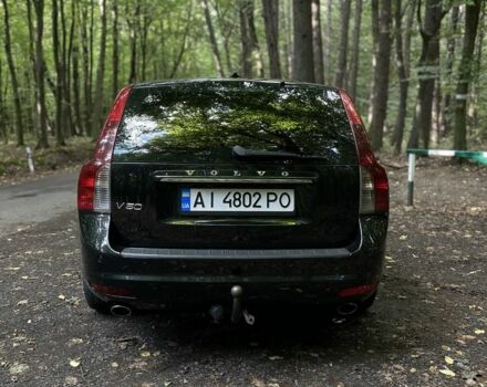 Чорний Вольво V50, об'ємом двигуна 2 л та пробігом 260 тис. км за 8200 $, фото 3 на Automoto.ua