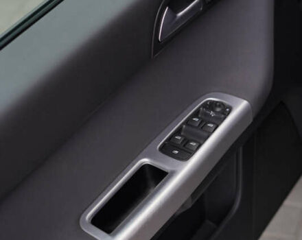 Черный Вольво В50, объемом двигателя 1.6 л и пробегом 316 тыс. км за 7299 $, фото 15 на Automoto.ua