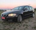 Черный Вольво В50, объемом двигателя 2 л и пробегом 241 тыс. км за 9750 $, фото 1 на Automoto.ua