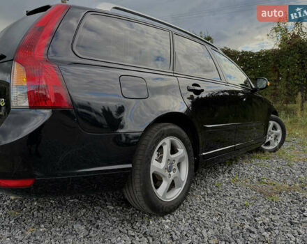 Вольво В50 2011 в Дрогобыче на Automoto.ua Черный Вольво В50, объемом двигателя 1.6 л и пробегом 166 тыс. км за 8999 $, фото 23 на Automoto.ua