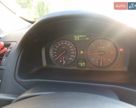 Черный Вольво В50, объемом двигателя 1.56 л и пробегом 219 тыс. км за 8100 $, фото 21 на Automoto.ua