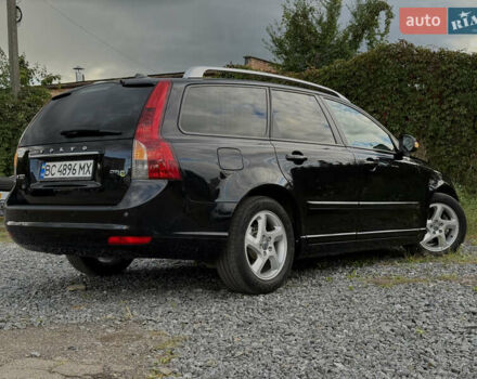 Вольво В50 2011 в Дрогобыче на Automoto.ua Черный Вольво В50, объемом двигателя 1.6 л и пробегом 166 тыс. км за 8999 $, фото 21 на Automoto.ua