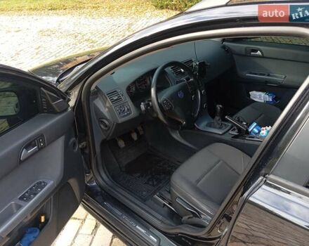 Вольво В50 2011 в Белой Церкве на Automoto.ua Черный Вольво В50, объемом двигателя 1.6 л и пробегом 290 тыс. км за 8600 $, фото 14 на Automoto.ua