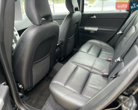 Чорний Вольво V50, об'ємом двигуна 1.6 л та пробігом 244 тис. км за 7700 $, фото 20 на Automoto.ua