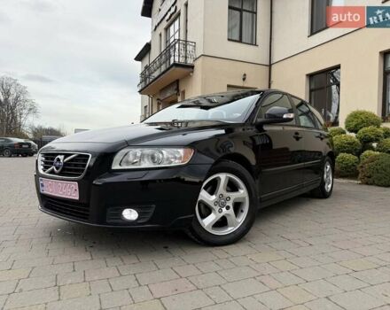 Черный Вольво В50, объемом двигателя 1.6 л и пробегом 226 тыс. км за 8290 $, фото 7 на Automoto.ua