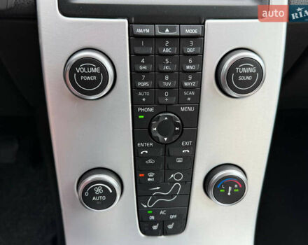 Черный Вольво В50, объемом двигателя 1.6 л и пробегом 230 тыс. км за 7999 $, фото 65 на Automoto.ua