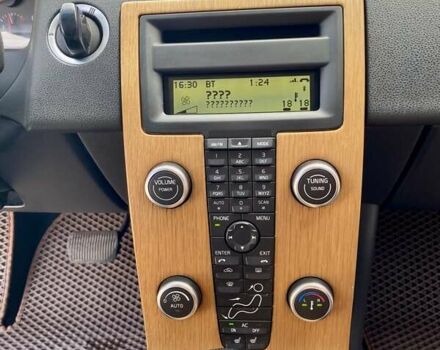 Чорний Вольво V50, об'ємом двигуна 2 л та пробігом 269 тис. км за 9200 $, фото 31 на Automoto.ua