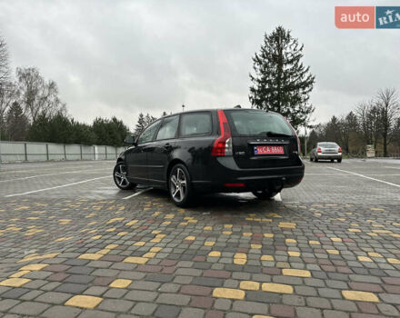 Черный Вольво В50, объемом двигателя 1.6 л и пробегом 232 тыс. км за 9450 $, фото 3 на Automoto.ua