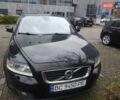 Черный Вольво В50, объемом двигателя 1.6 л и пробегом 235 тыс. км за 8000 $, фото 7 на Automoto.ua
