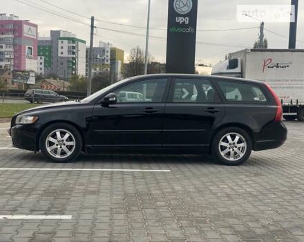 Черный Вольво В50, объемом двигателя 1.6 л и пробегом 180 тыс. км за 8700 $, фото 14 на Automoto.ua