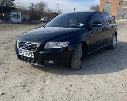 Черный Вольво В50, объемом двигателя 1.6 л и пробегом 307 тыс. км за 8200 $, фото 6 на Automoto.ua