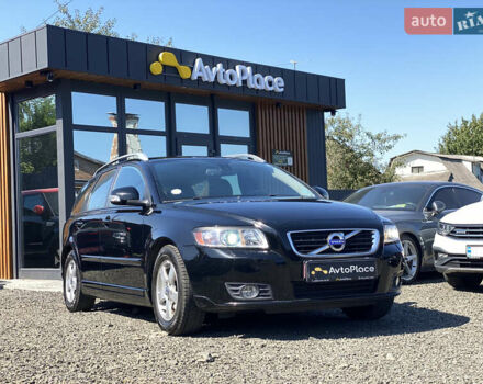 Черный Вольво В50, объемом двигателя 1.6 л и пробегом 197 тыс. км за 8200 $, фото 54 на Automoto.ua