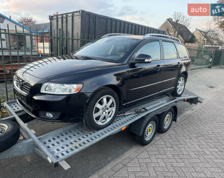 Черный Вольво В50, объемом двигателя 1.6 л и пробегом 252 тыс. км за 8200 $, фото 52 на Automoto.ua