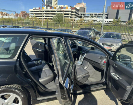 Черный Вольво В50, объемом двигателя 1.6 л и пробегом 227 тыс. км за 9500 $, фото 15 на Automoto.ua