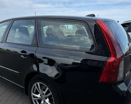 Черный Вольво В50, объемом двигателя 1.6 л и пробегом 316 тыс. км за 7299 $, фото 24 на Automoto.ua