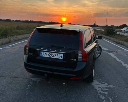 Черный Вольво В50, объемом двигателя 1.56 л и пробегом 295 тыс. км за 8800 $, фото 9 на Automoto.ua