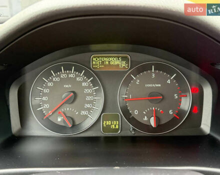 Вольво В50 2011 в Стрые на Automoto.ua Черный Вольво В50, объемом двигателя 1.6 л и пробегом 230 тыс. км за 8250 $, фото 62 на Automoto.ua