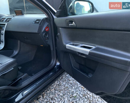 Черный Вольво В50, объемом двигателя 1.6 л и пробегом 252 тыс. км за 8200 $, фото 35 на Automoto.ua