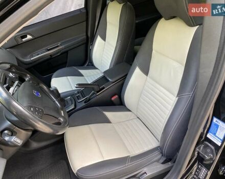 Черный Вольво В50, объемом двигателя 1.6 л и пробегом 235 тыс. км за 7800 $, фото 15 на Automoto.ua