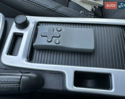 Чорний Вольво V50, об'ємом двигуна 2 л та пробігом 262 тис. км за 9850 $, фото 49 на Automoto.ua