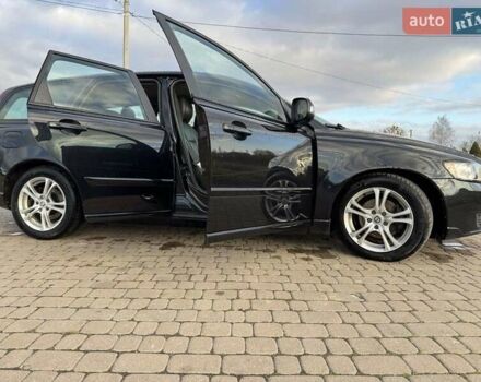 Черный Вольво В50, объемом двигателя 1.6 л и пробегом 215 тыс. км за 7600 $, фото 14 на Automoto.ua