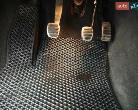 Чорний Вольво V50, об'ємом двигуна 1.56 л та пробігом 340 тис. км за 7000 $, фото 30 на Automoto.ua