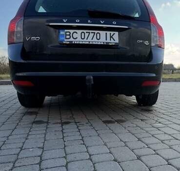 Черный Вольво В50, объемом двигателя 1.6 л и пробегом 215 тыс. км за 7600 $, фото 6 на Automoto.ua