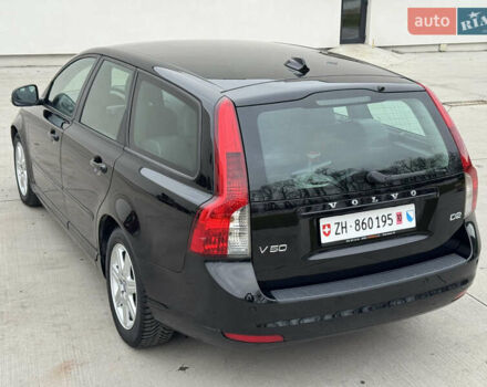 Черный Вольво В50, объемом двигателя 1.6 л и пробегом 217 тыс. км за 8550 $, фото 25 на Automoto.ua
