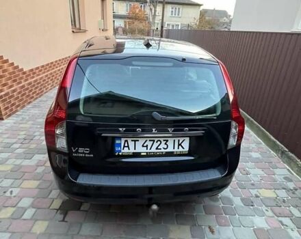 Черный Вольво В50, объемом двигателя 1.6 л и пробегом 261 тыс. км за 8200 $, фото 2 на Automoto.ua