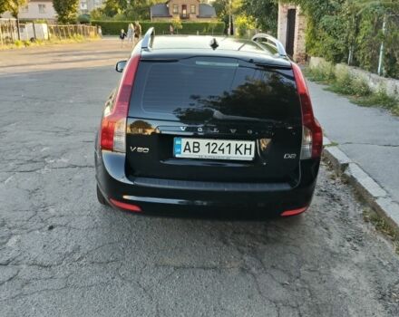Черный Вольво В50, объемом двигателя 1.6 л и пробегом 310 тыс. км за 7200 $, фото 2 на Automoto.ua