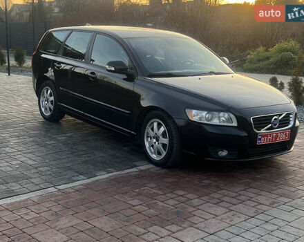 Черный Вольво В50, объемом двигателя 2 л и пробегом 284 тыс. км за 9200 $, фото 12 на Automoto.ua