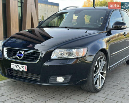 Чорний Вольво V50, об'ємом двигуна 2 л та пробігом 262 тис. км за 9850 $, фото 10 на Automoto.ua