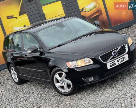 Черный Вольво В50, объемом двигателя 1.6 л и пробегом 226 тыс. км за 8600 $, фото 11 на Automoto.ua