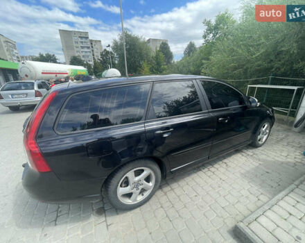 Черный Вольво В50, объемом двигателя 1.56 л и пробегом 229 тыс. км за 7999 $, фото 5 на Automoto.ua