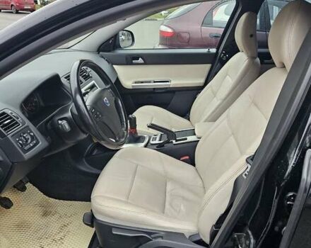 Чорний Вольво V50, об'ємом двигуна 1.56 л та пробігом 230 тис. км за 8600 $, фото 18 на Automoto.ua