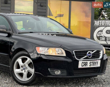 Черный Вольво В50, объемом двигателя 1.6 л и пробегом 226 тыс. км за 8600 $, фото 12 на Automoto.ua