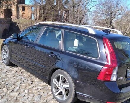 Черный Вольво В50, объемом двигателя 1.6 л и пробегом 186 тыс. км за 9000 $, фото 9 на Automoto.ua